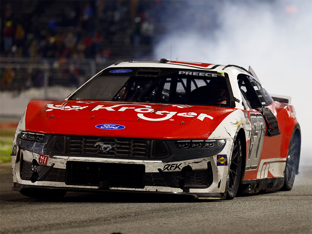 Bowman Gray Clash Win 1:24 Diecast